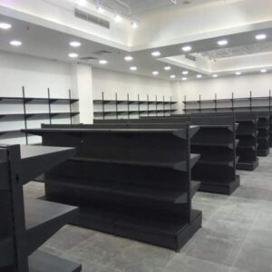 رفوف مستوردة