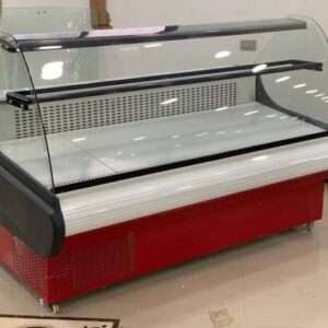 ثلاجة عرض جبن